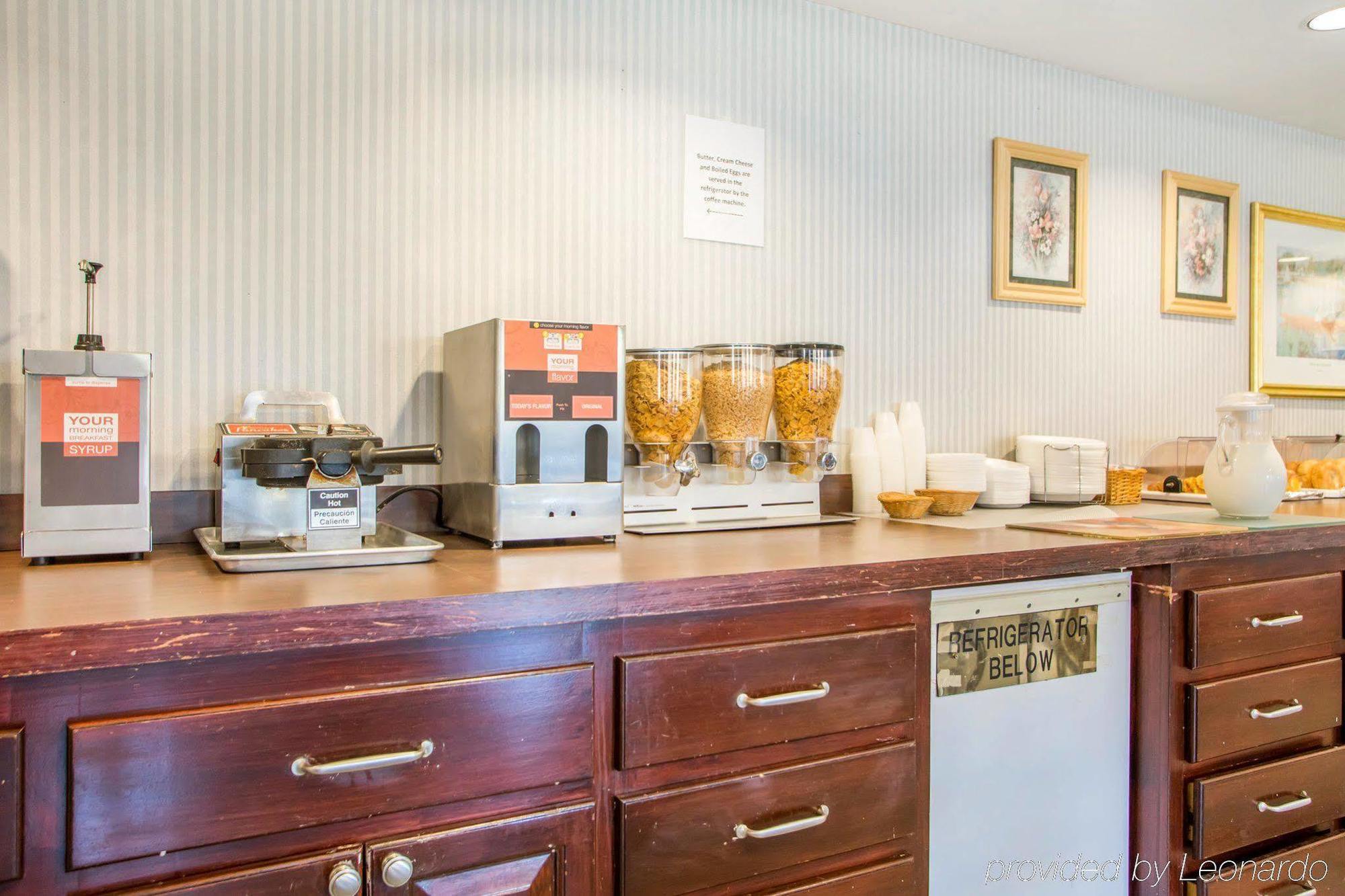 Hometowne Studios By Red Roof Egg Harbor-Atlantic City Airport Egg Harbor Township Ngoại thất bức ảnh
